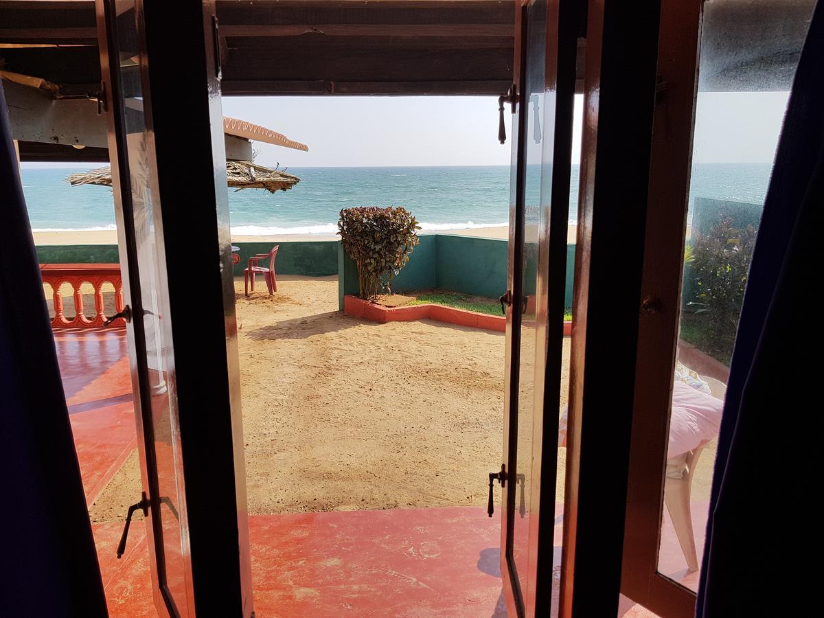 Happy Beach Cabana Hambantota Esterno foto